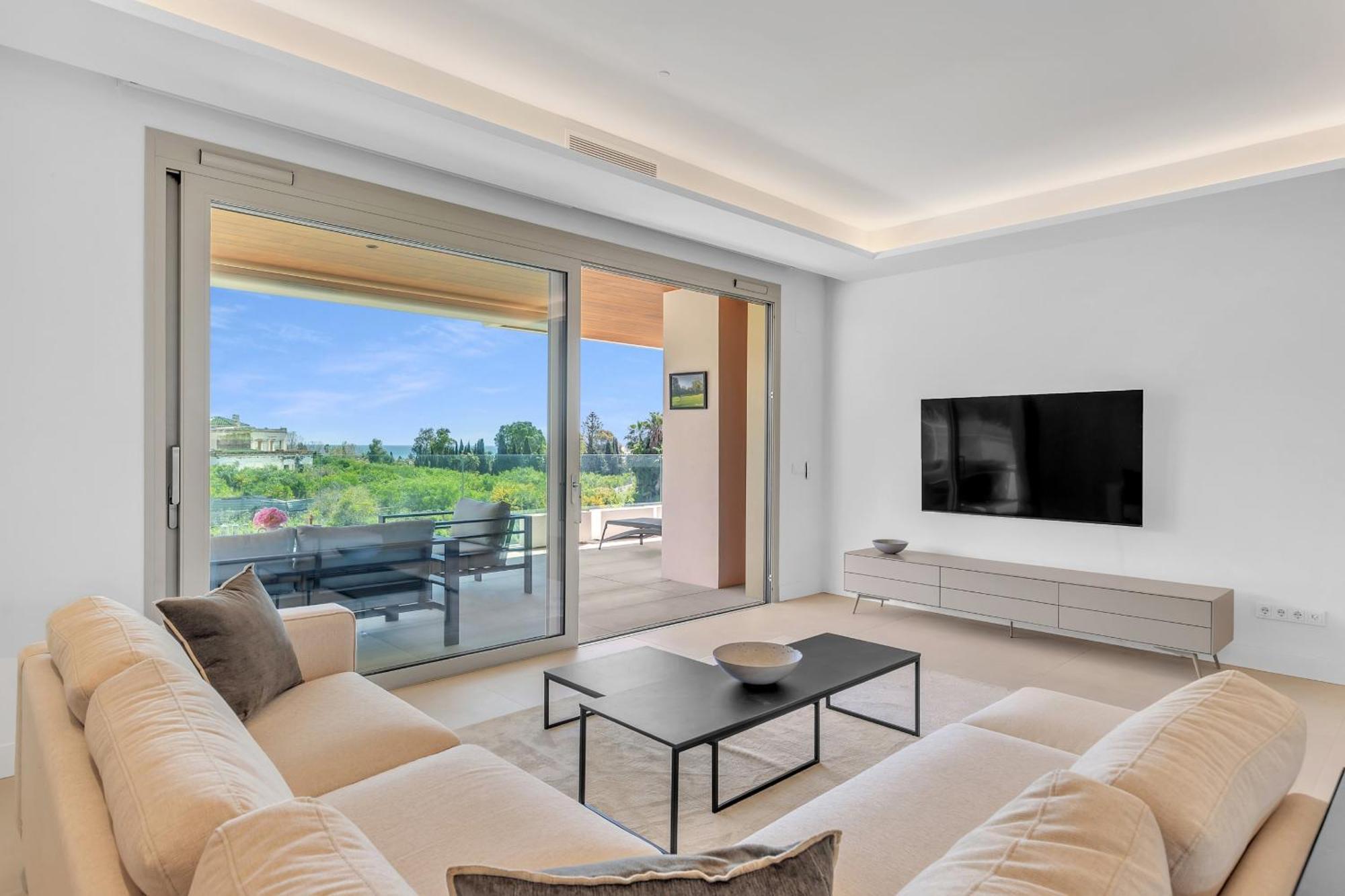 Benalus Ii Luxury Apartemen *