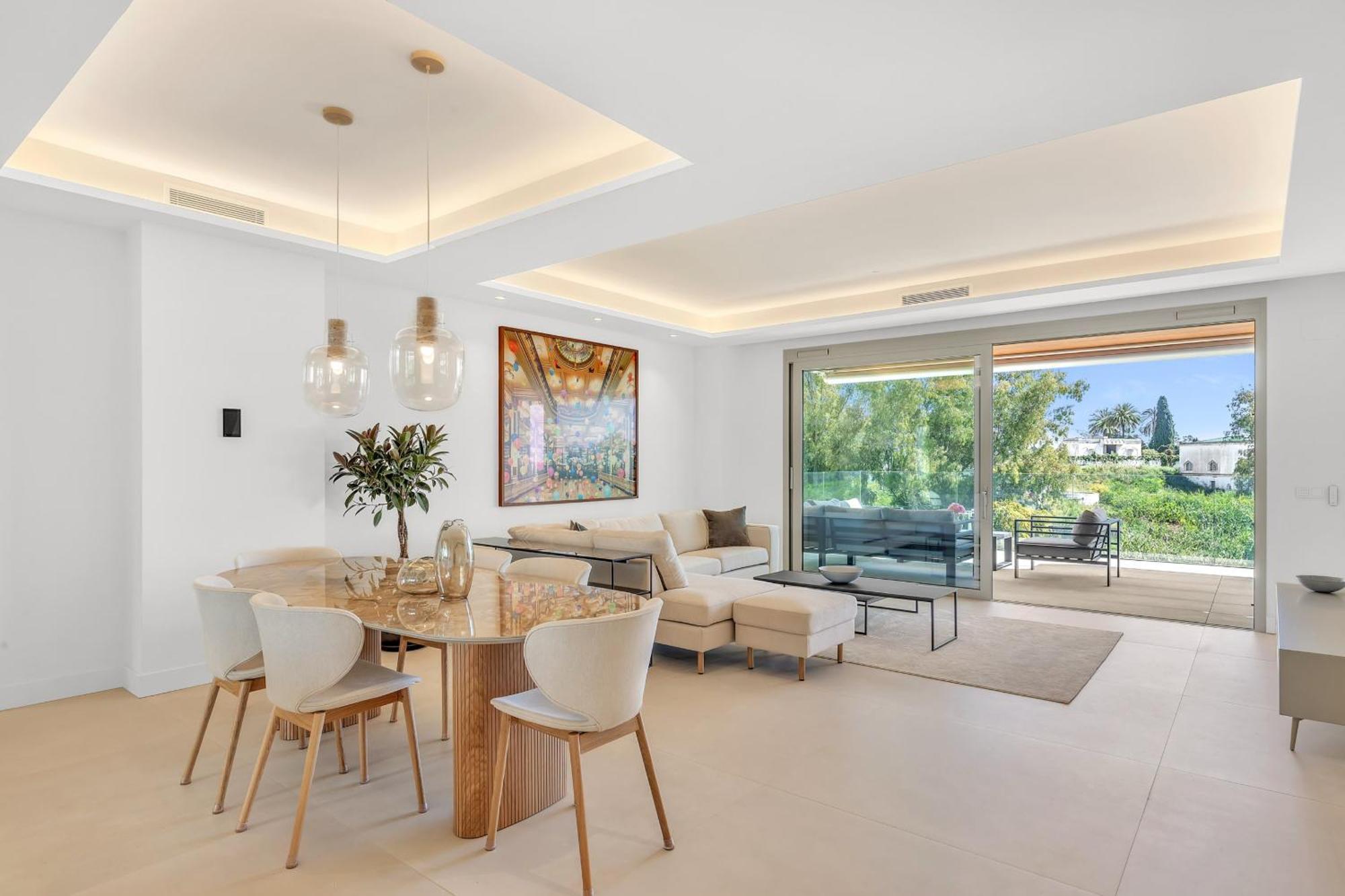 Apartemen Benalus Ii Luxury *